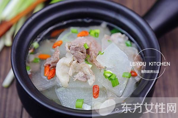 只需10分钟就可以做出鲜美白萝卜羊汤