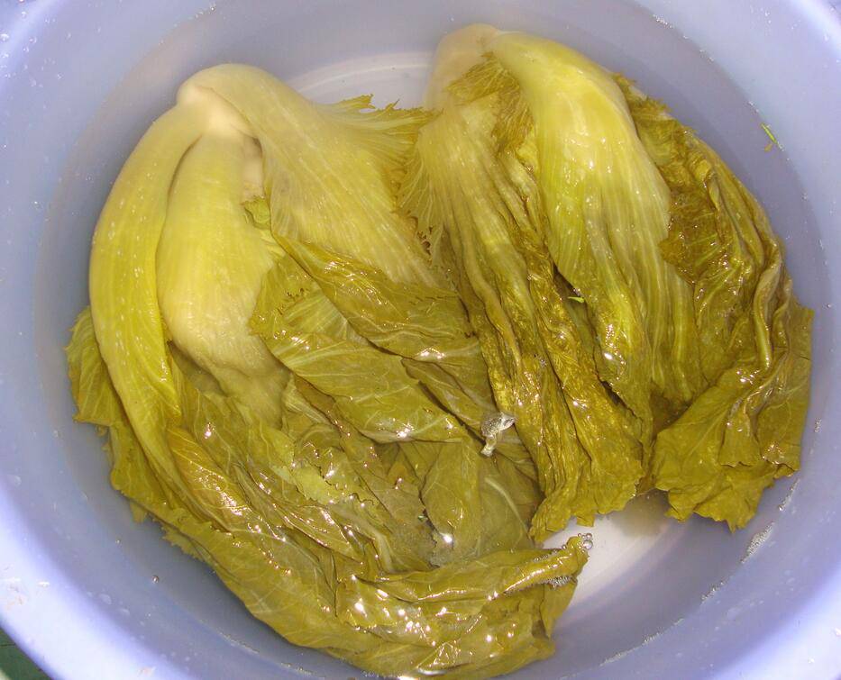 酸菜炖排骨是什么地方的菜 揭酸菜炖排骨做法