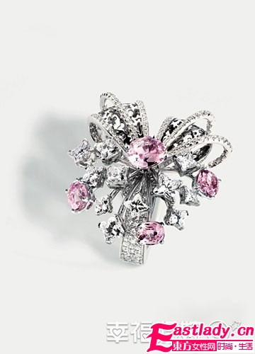 紫色新娘珠宝搭配 明耀冬日绮丽颜色