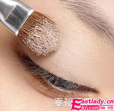 学画新娘眼妆 轻松打造 赫敏 魔法电眼