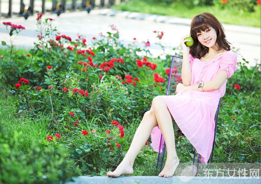 邓家佳清空微博取消关注 原因竟是为了这个