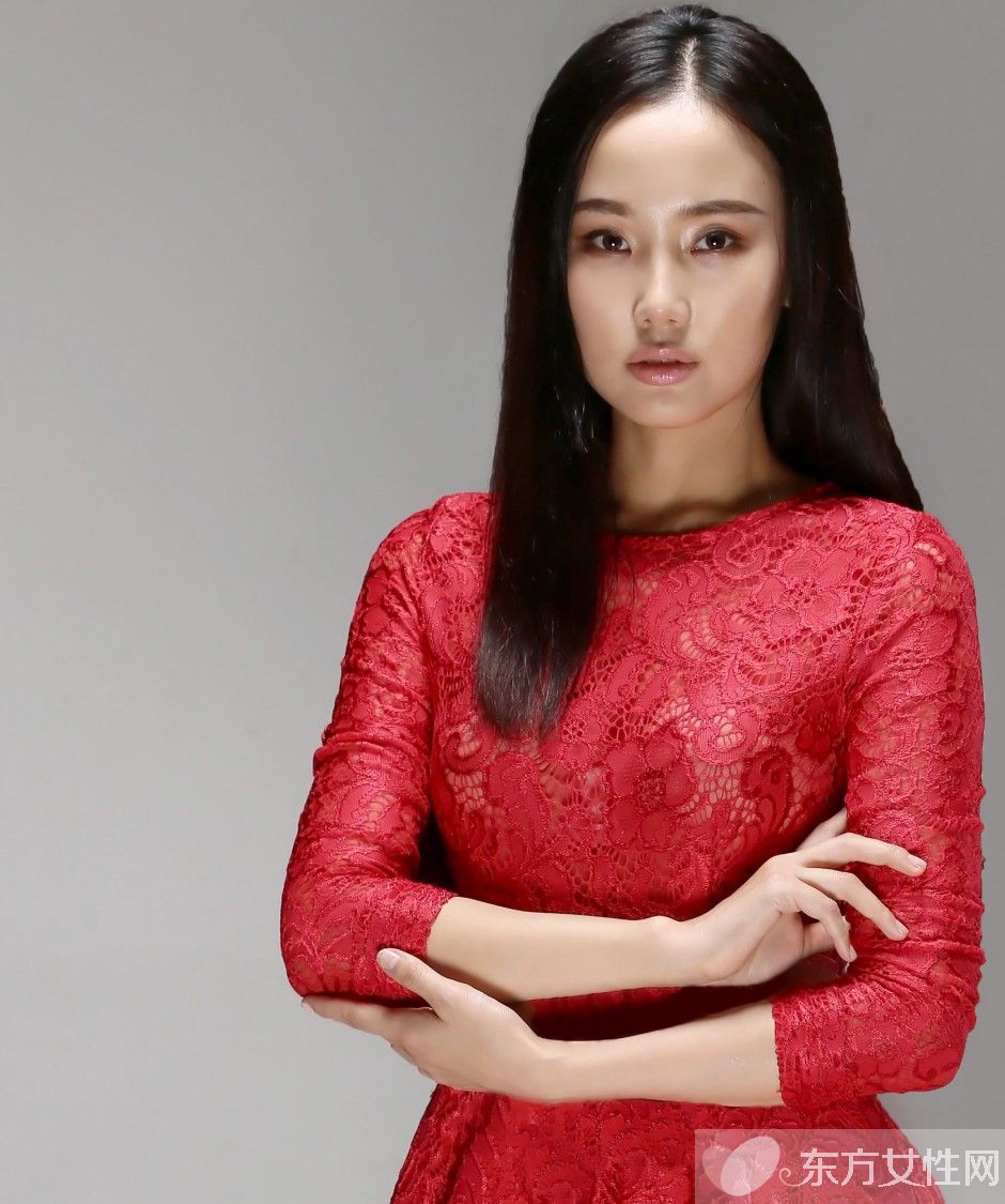 黄龄和老公的生活照曝光 黄龄家庭背景个人资料