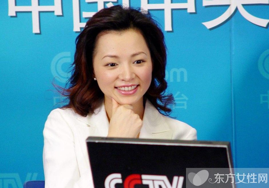 董卿与黄辉分手真相揭秘 美貌事业兼得为何迟迟未嫁