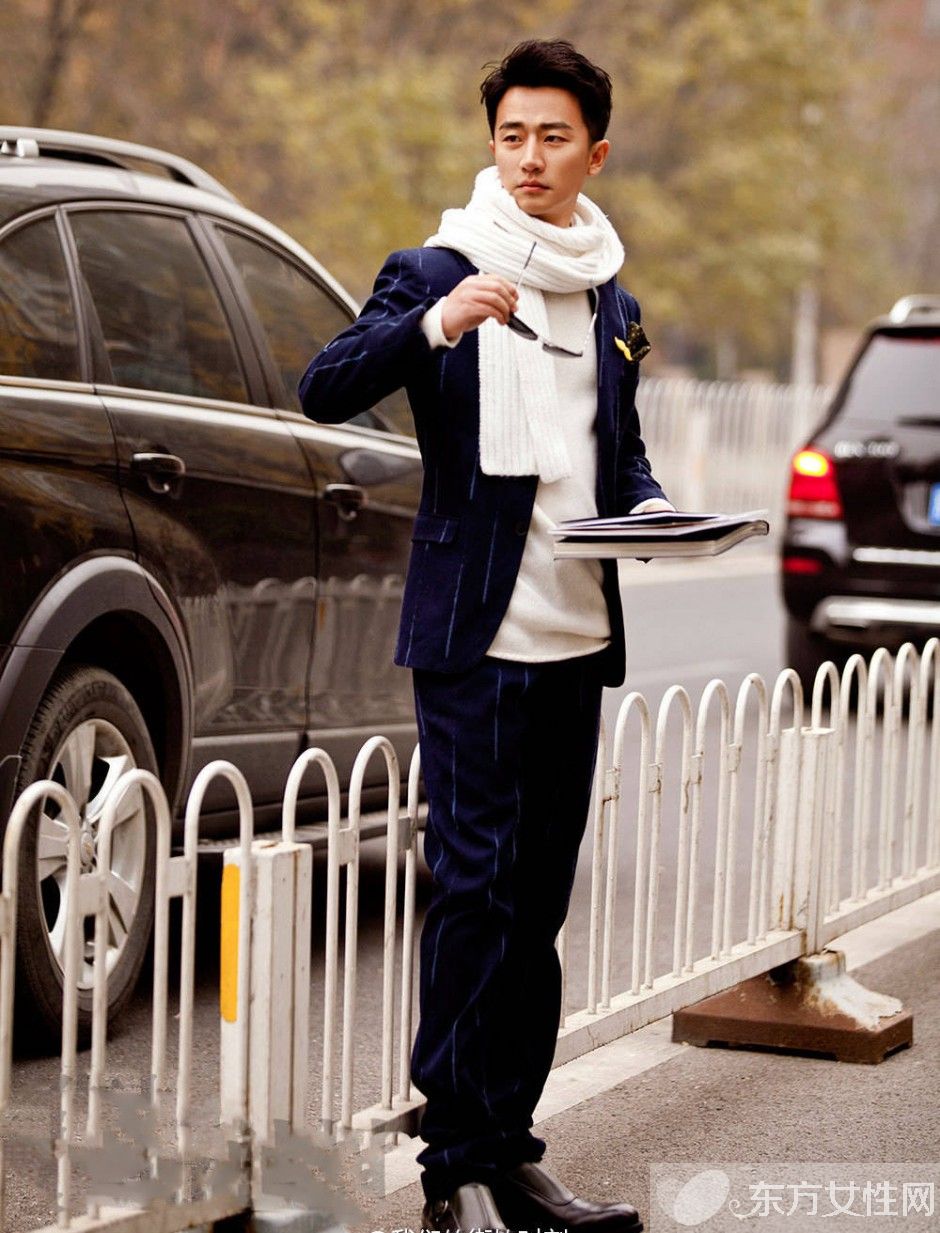 黄轩胡杏儿的婚纱照怎么回事 黄轩背景个人资料