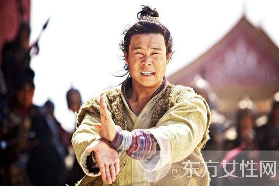 小沈阳身价狂跌不再吸金 揭转型后身价缩水的原因