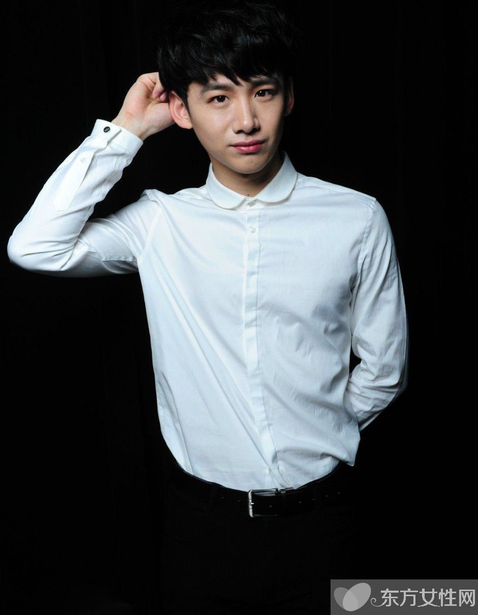 白敬亭的女朋友个人资料 自曝初吻经历惊倒粉丝