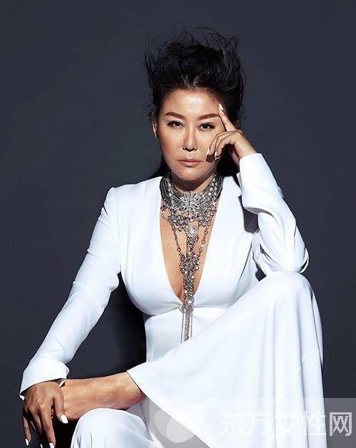 蓝心湄自曝整容拉皮心得 为何坐拥2亿身家至今未婚