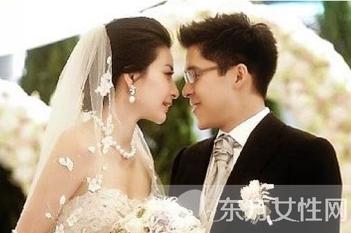 揭秘霍启刚个人资料 霍启刚为何情迷奥运冠军郭晶晶