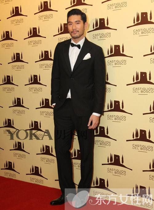 高以翔女友是蔡依林吗 高以翔家庭背景个人资料