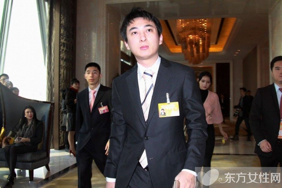 王思聪的外公是谁 国民老公强大后台背景太惊人