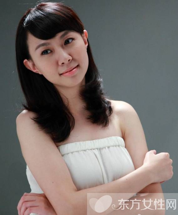 卓依婷到底有没有死 复出开演唱会被疑是冒牌货