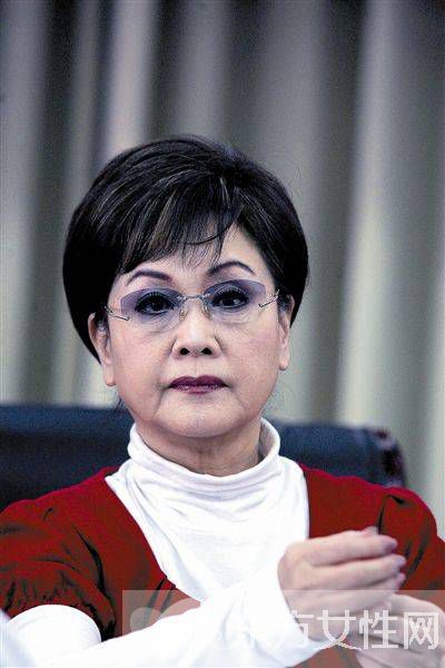 李谷一的儿子是谁 揭秘李谷一 初婚 离婚内幕