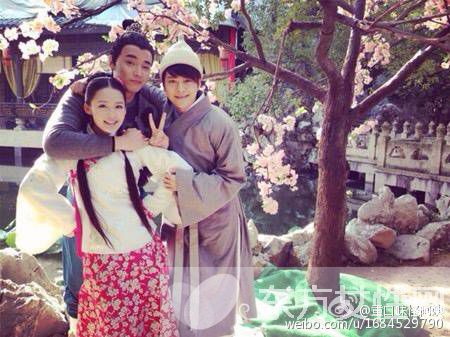  呆萌天才 金世佳个人资料 金世佳李沁恋情曝光网友祝福