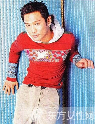 杜德伟迎娶26岁小女友 梁朝伟钟镇涛等巨星纷纷到场助阵