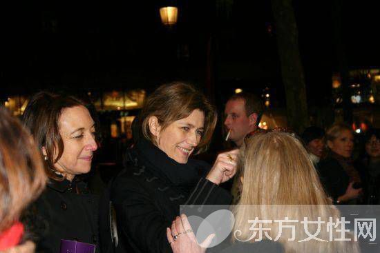 姜文老婆周韵个人资料 与前妻离婚的真相大揭秘