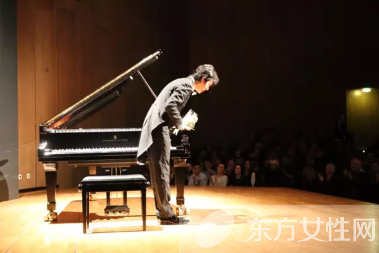 钢琴家李云迪简介 李云迪女友田霏遭调侃和前任相似
