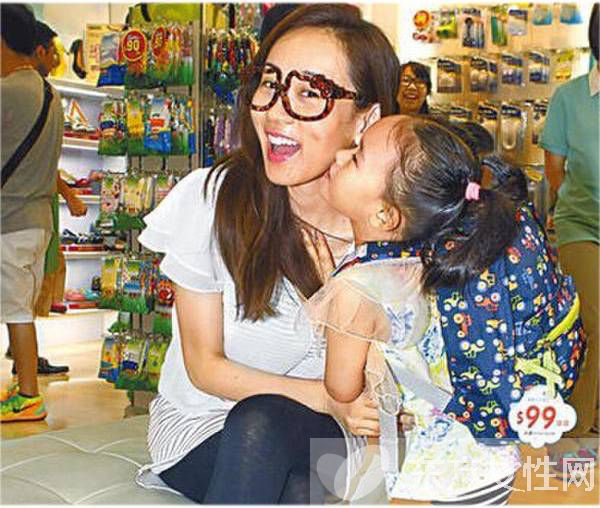 杨思琦女儿生父是谁 杨思琦未婚生女致形象下滑化身啤酒妹