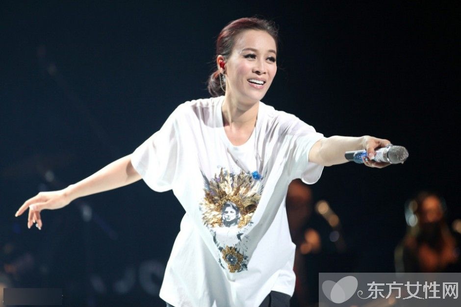 那英的两任老公是谁 被爆性冷淡儿子是前夫私生子