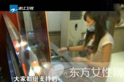  猪蹄西施 李佩煜走红 生活私照遭扒素颜好美