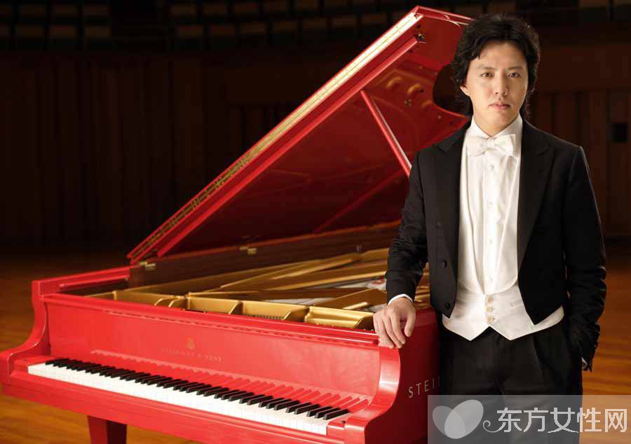 钢琴家李云迪简介 李云迪女友田霏遭调侃和前任相似