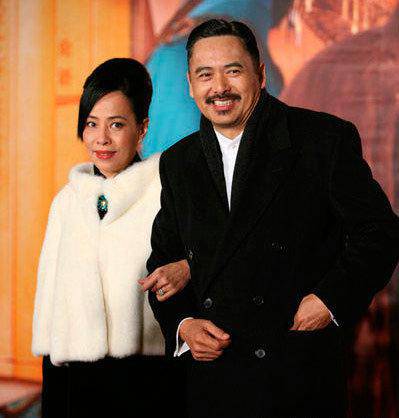 揭周润发为什么没有孩子 周润发陈荟莲养子大曝光