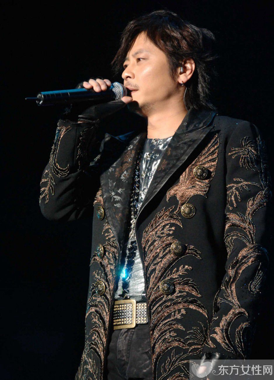 王杰女儿照片曝光 自曝19岁闪婚生女如今已当外公