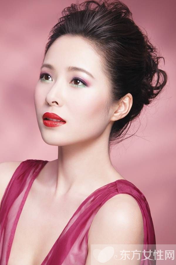 江一燕老公身家背景惊人 两人16岁年龄差真相背后