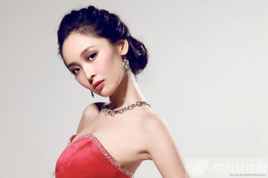 李曼床戏太骚个人资料遭扒 李曼罗晋分手原因揭秘