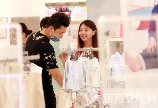 涂松岩隐婚一年晒儿子照片 神秘老婆个人资料遭扒