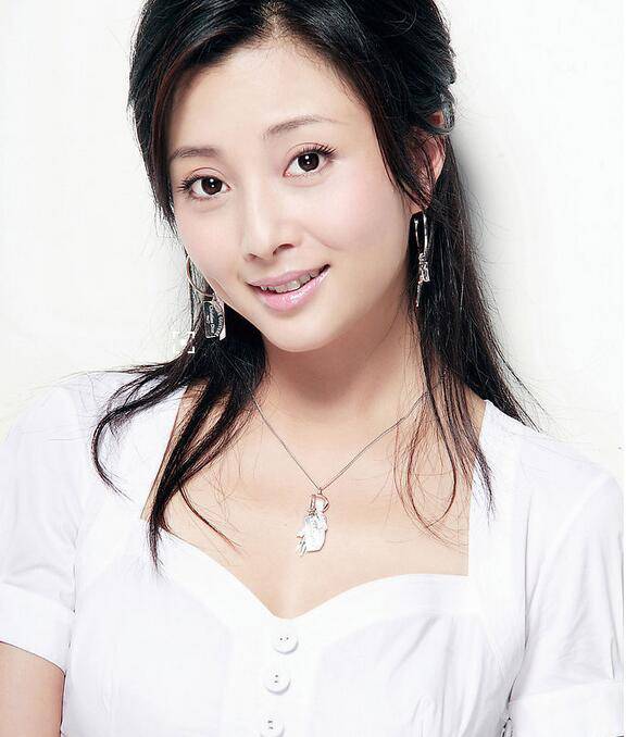 殷桃的现任丈夫背景资料 替父还债陷 包养门 真相