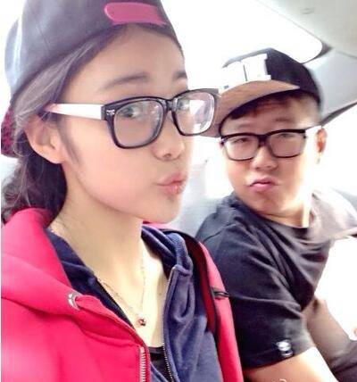 家有儿女鼠标张艺文大变样 漂亮女友照片曝光