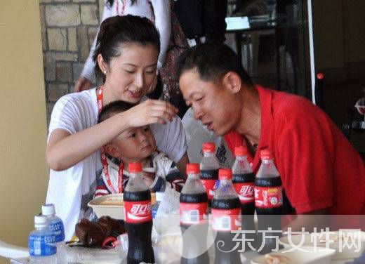 王志文老婆陈坚红资料背景曝光 揭秘王志文徐帆同居往事