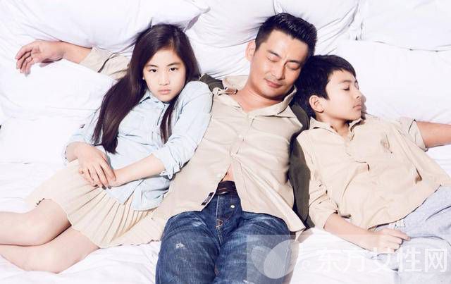 景岗山个人资料 景岗山一对儿女近照曝光被赞最好看星二代