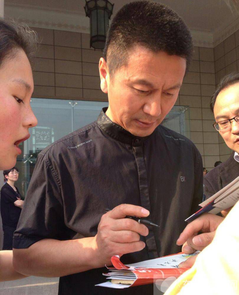 解救吴先生原型是谁 揭秘吴若甫遭绑架逃脱的全过程