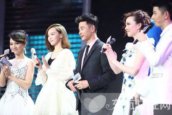 李曼床戏太骚个人资料遭扒 李曼罗晋分手原因揭秘