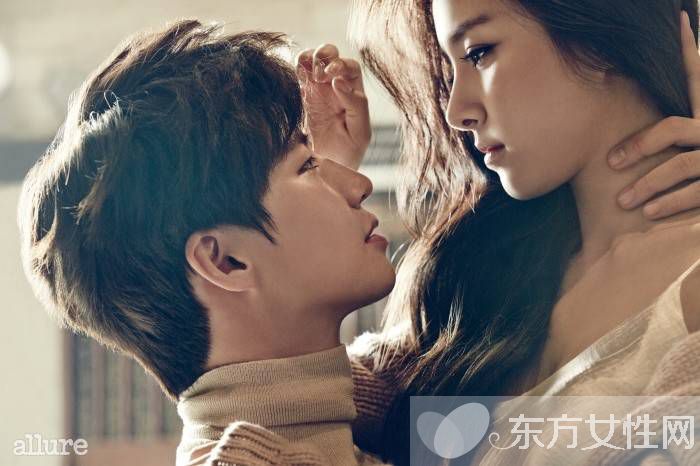 韩星金素恩整容了吗 金素恩真人秀挑逗宋再临气氛火热亲密