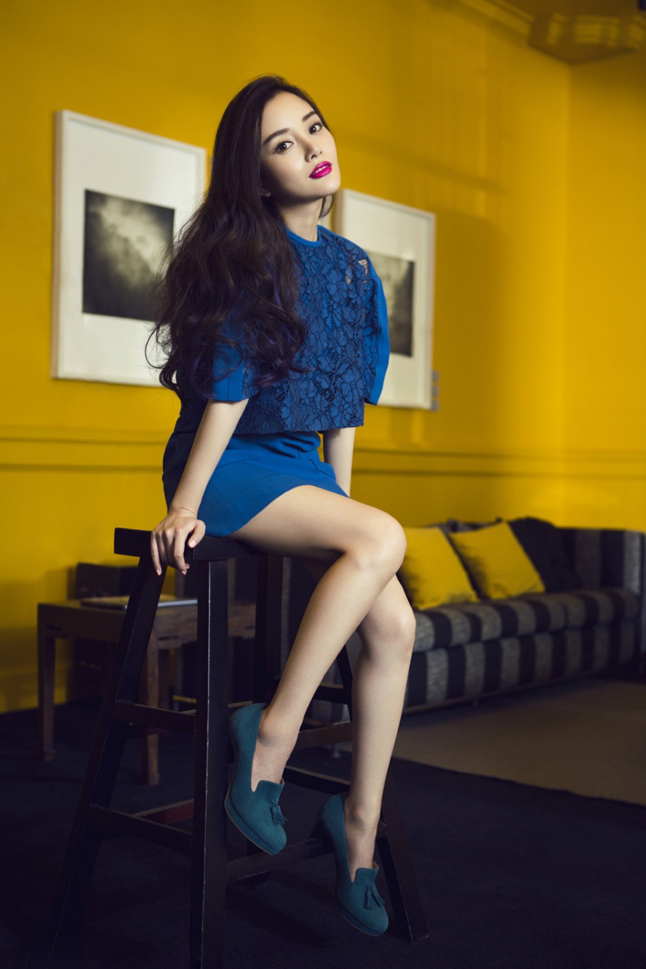 李小璐个人资料身高多少 二次发育丰胸秘籍大公开