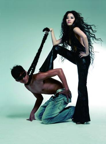 徐怀钰近况曝光  平民天后 徐怀钰复出歌坛经典呈现