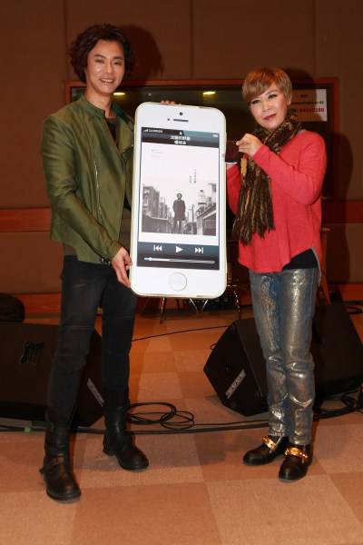 杨培安个人资料曝光 杨培安曝向42岁老婆求婚10次遭拒