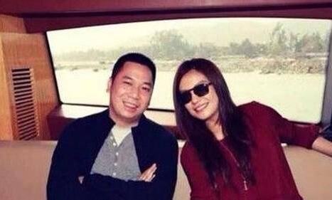 赵薇黄有龙婚纱照曝光 揭黄有龙个人资料家庭背景