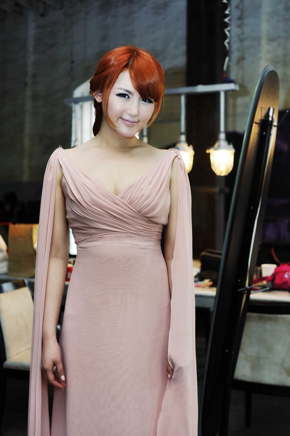 中国好声音郑舒尹个人资料 郑舒尹惹整容争议