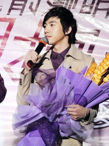 俞灏明个人资料 俞灏明烧伤前后对比