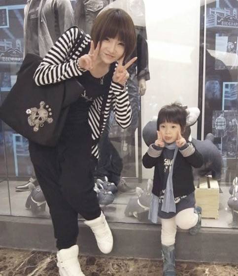 曝高晓松老婆徐珊珊出轨真相 高晓松离婚净身出户