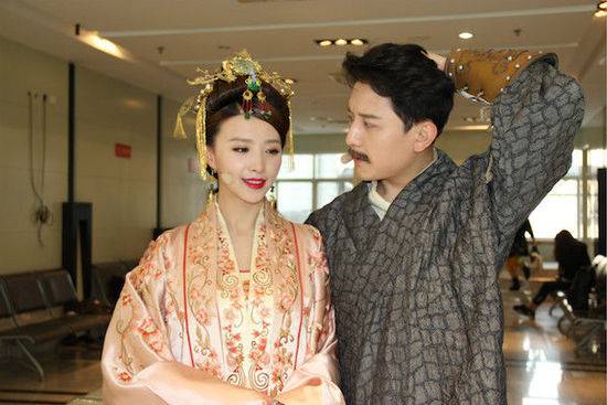 张杨果而个人资料 张杨果而和百克力上演 果仁巧克力之恋