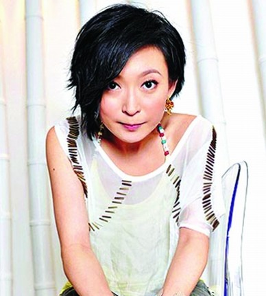 香港女星周家怡甘做小三七年 恋情不见光盼扶正