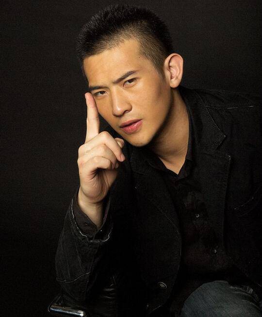 马苏新欢张殿伦个人资料背景 曝马苏机场密会张殿伦