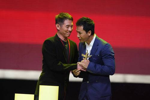 揭赵文卓甄子丹事件过程 细数与甄子丹交恶的明星