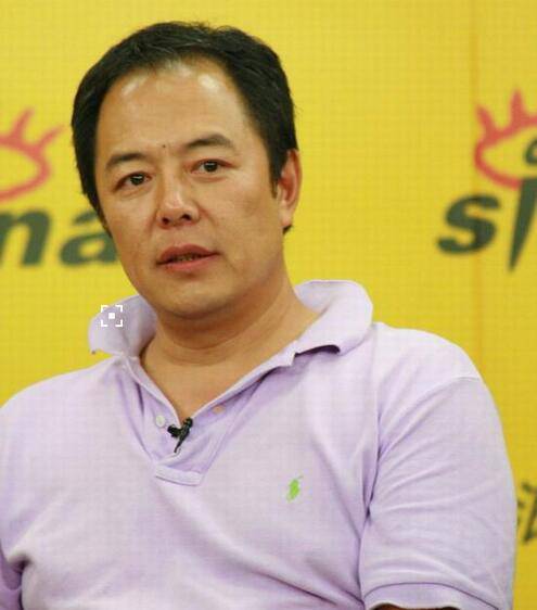 张铁林个人资料 现任老婆是谁女儿张月亮生活照曝光