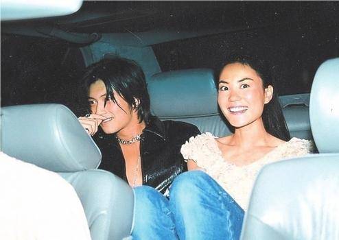 谢霆锋儿子被鉴定非亲生 曝谢霆锋遭小儿子拒见