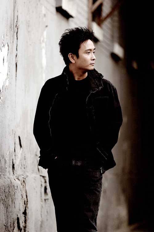 向寒川扮演者是谁 向寒川扮演者谢君豪个人资料